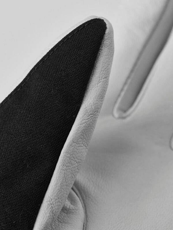 HESTRA HELI SKI FEMALE 5-finger Black - Image 5