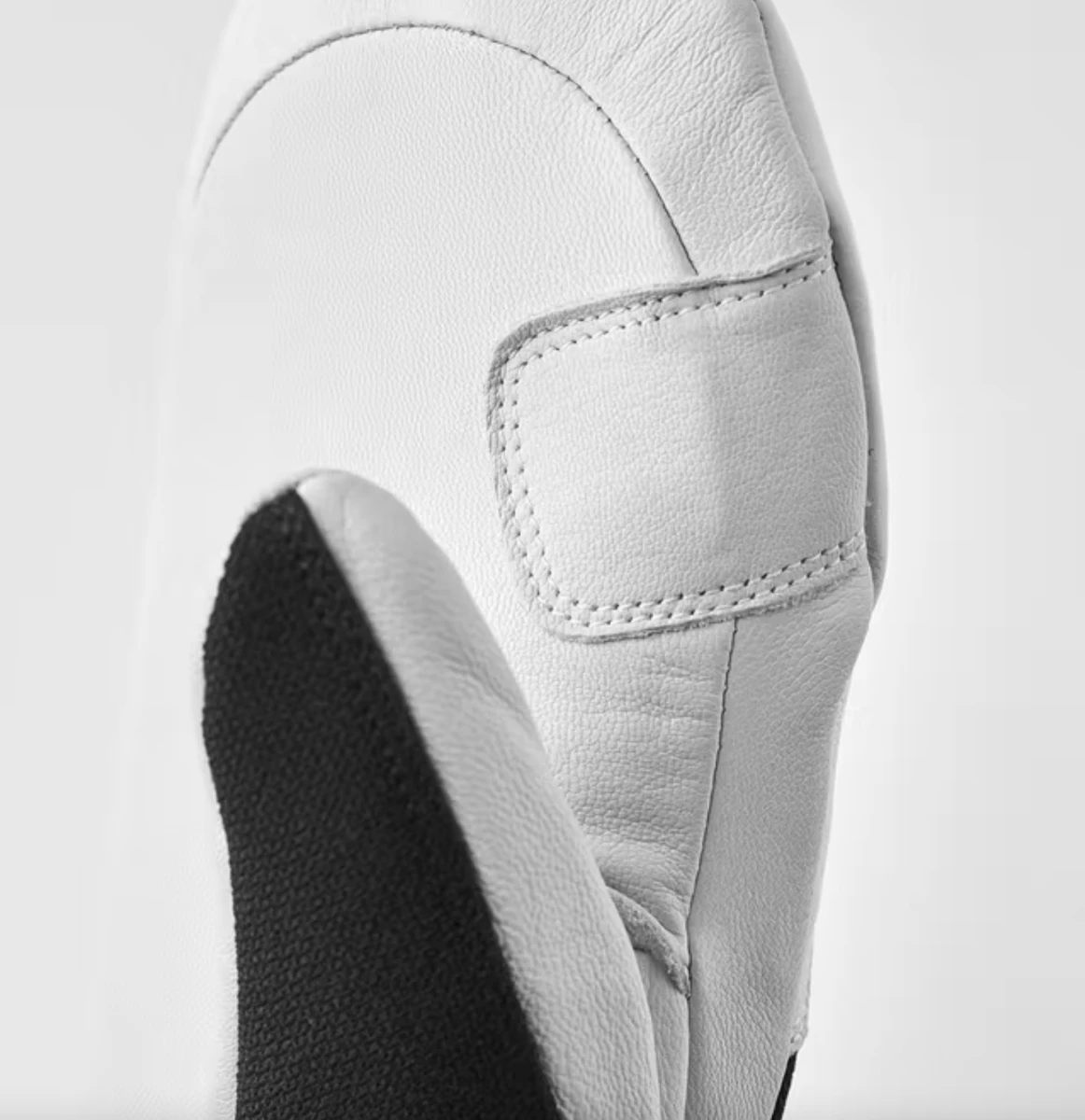 HESTRA ARMY LEATHER PATROL MITT FEMALE Black - Image 2